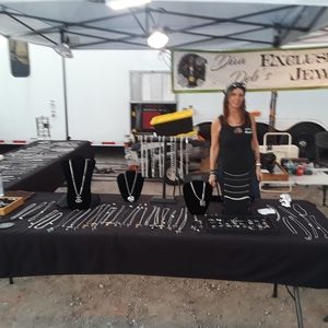 Meet your Posher, Deborah